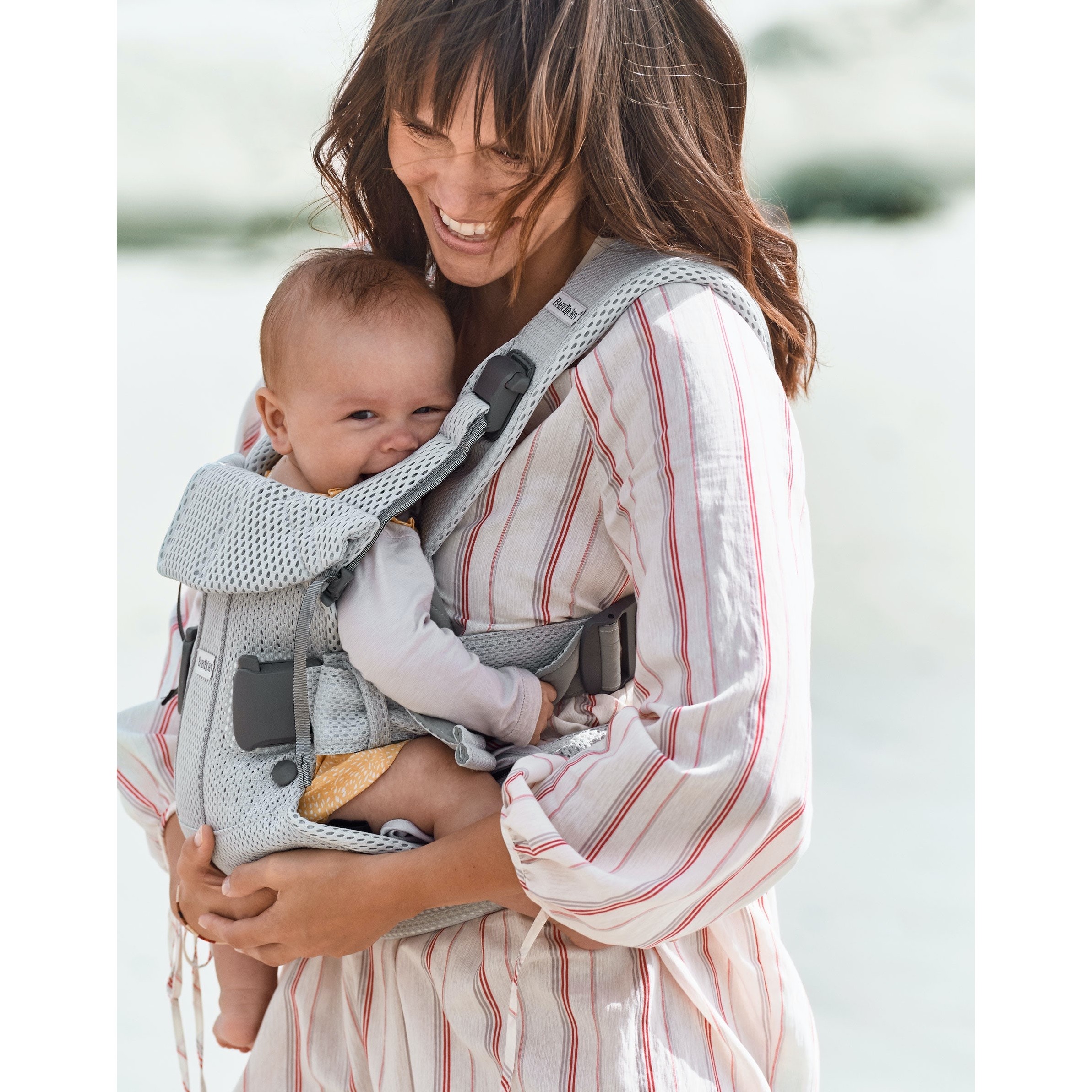 babybjorn-baby-carrier-one-air-silver-mesh-001