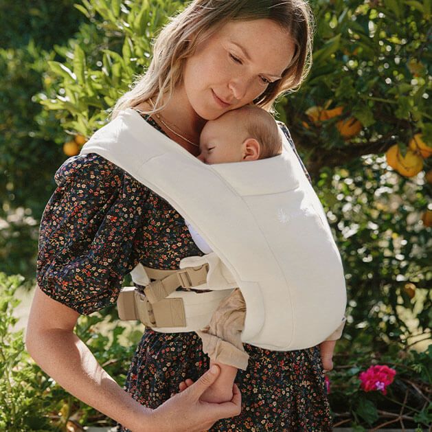 baby_carrier_embrace_cream__7