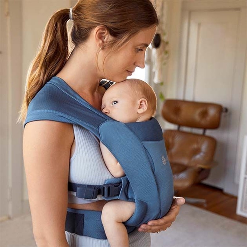 baby_carrier_embrace_soft_air_mesh_blue_1